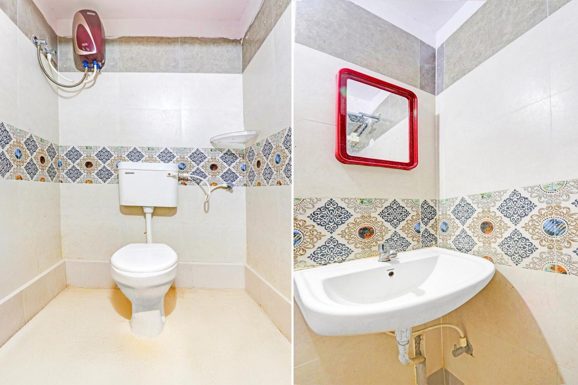 Super Hotel O Karimnagar Bagian luar foto